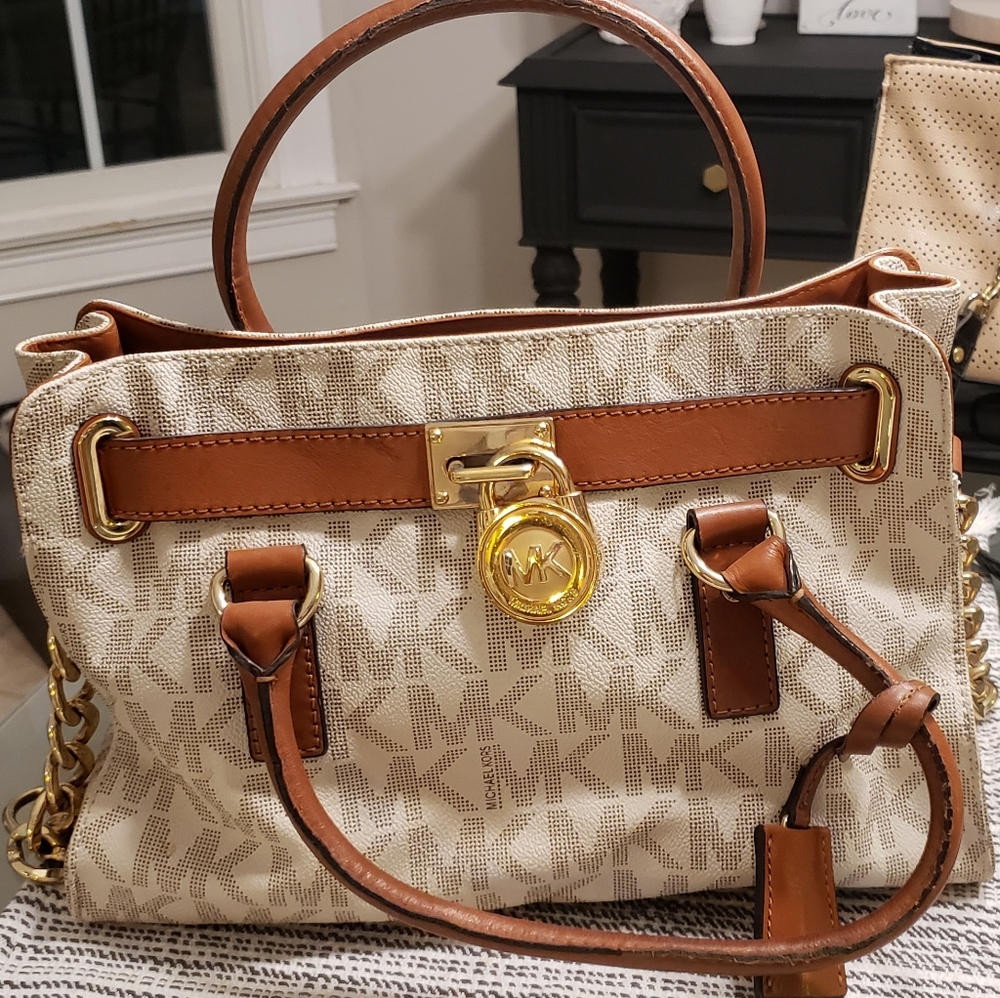 Michael Kors bag